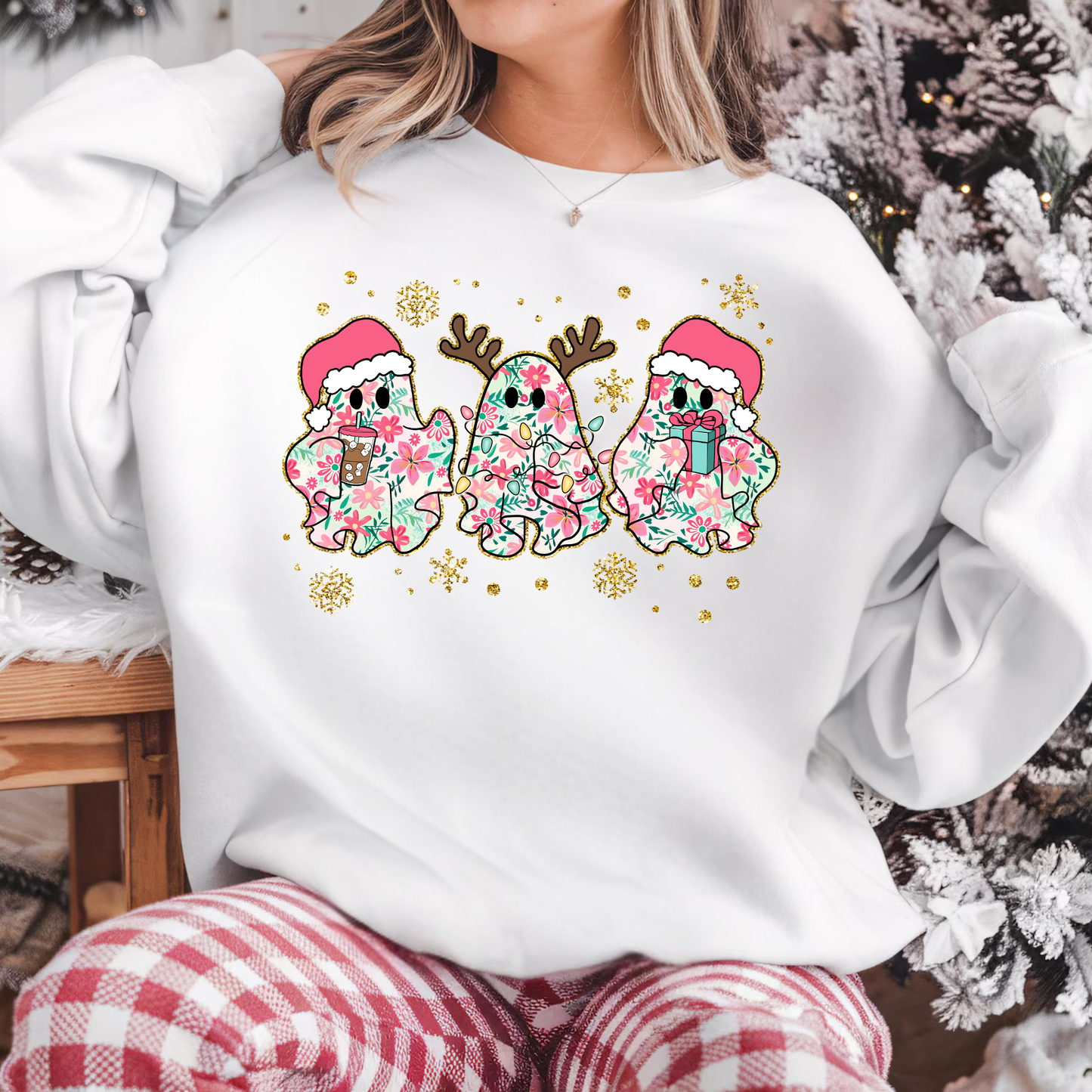 Cute Christmas Ghosties